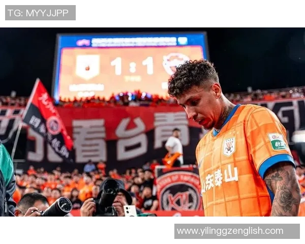 中超联赛新赛季展望:竞争激烈球队变动频繁球迷热情高涨 中超联赛新赛季展望:竞争激烈球队变动频繁球迷热情高涨